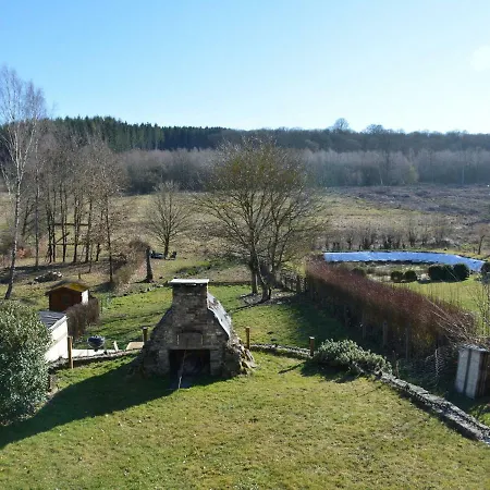 Spacious Holiday In Viroinval Near Forest *
